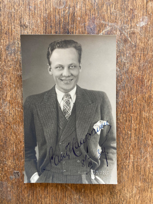 SASU HAAPANEN, SIGNEERATTU VALOKUVA, 8.3.1939