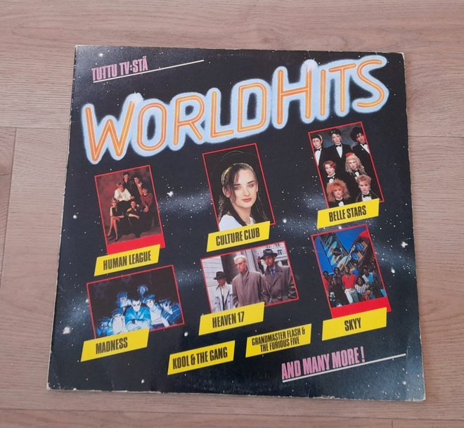 WORLD HITS LJLP-1022 1983 Suomi
