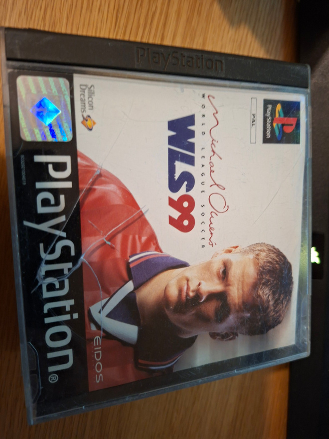 PS1 Michael Owens WLS 99 CIB