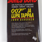 John Gardner : 007 ja lupa tappaa : Michael G Wilsonin ja... - pikkukuva 2