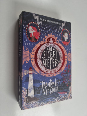 Trenton Lee Stewart : The secret keepers