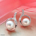 302 .. Lovely White Pearl Crystal Kauniit .. Korvakorut - pikkukuva 4