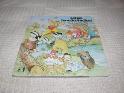 Leijaa lennättämässä