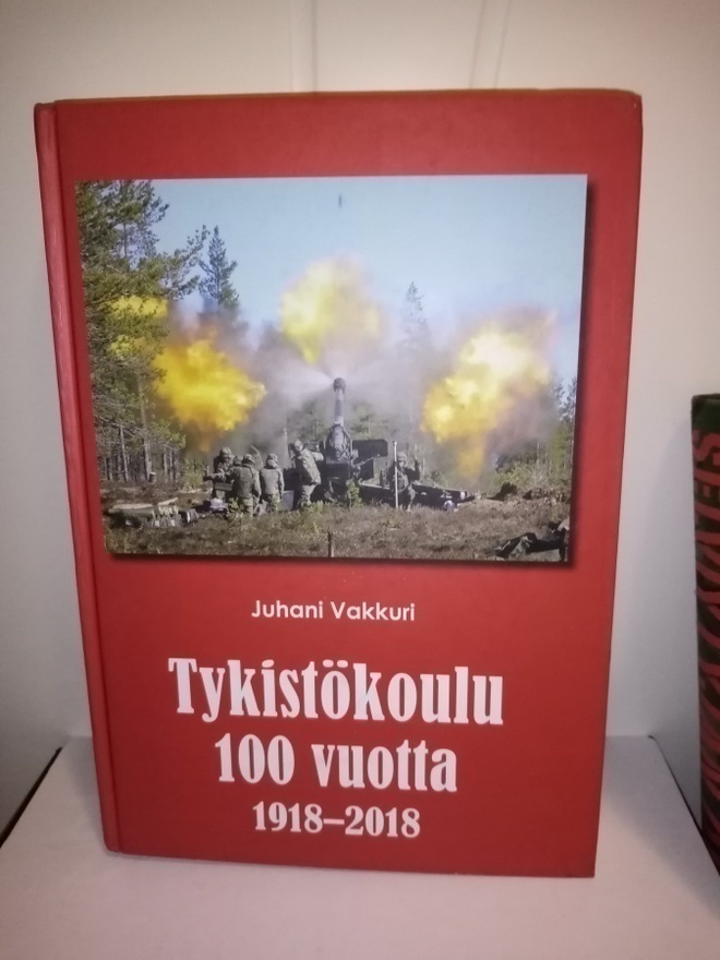 VAKKURI  : TYKISTÖKOULU 100 VUOTTA 1918-2018