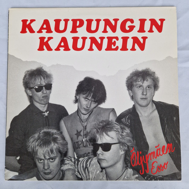 LP  Kaupungin Kaunein  Öljymäen Esso.