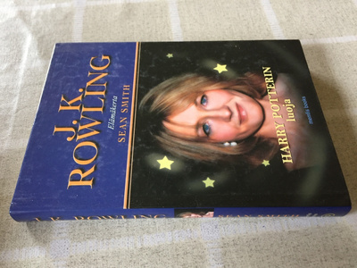 SMITH: J.K.ROWLING ELÄMÄKERTA HYVÄ