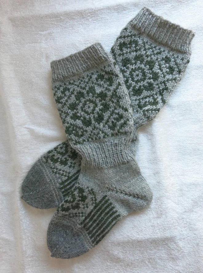 VILLASUKAT KIRJONEULE  38-40 irish dream