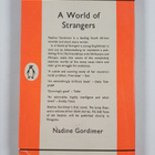 Nadine Gordimer : A world of strangers - pikkukuva 2