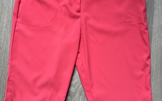 NIKE GOLF NAISTEN SHORTSIT koko M (D40)