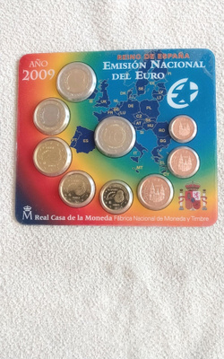 Espanjan virallinen Euro rahasarja 2009+Juhla 2€ BU