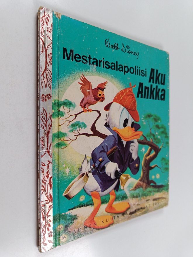 Walt (kuvat) Disney : Mestarisalapoliisi Aku Ankka