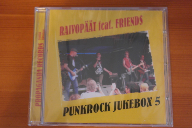 Raivopäät feat Friens-Punkrock Jukebox 5- CD.Uusi!