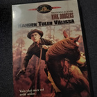 Kahden tulen välissä - pikkukuva 1