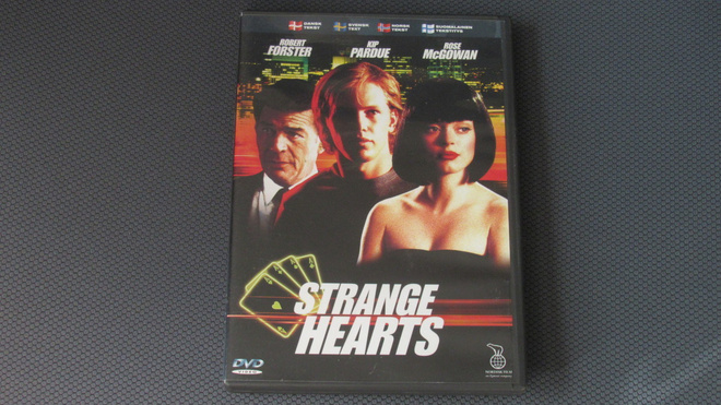 Strange Hearts - onnea etsimässä DVD