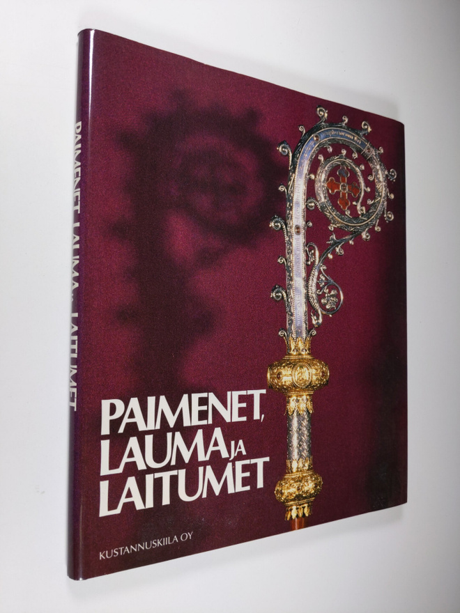 Eino Sormunen : Paimenet, lauma ja laitumet