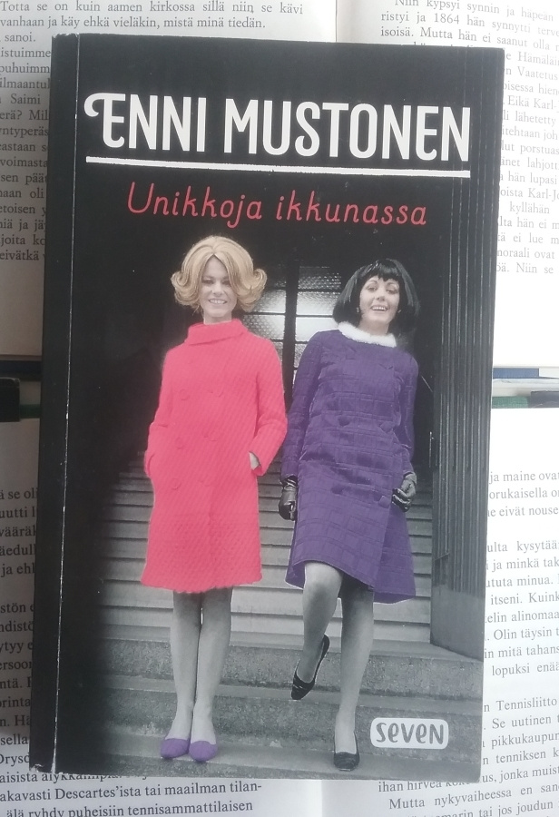 Enni Mustonen - Unikkoja ikkunassa (pokkari)