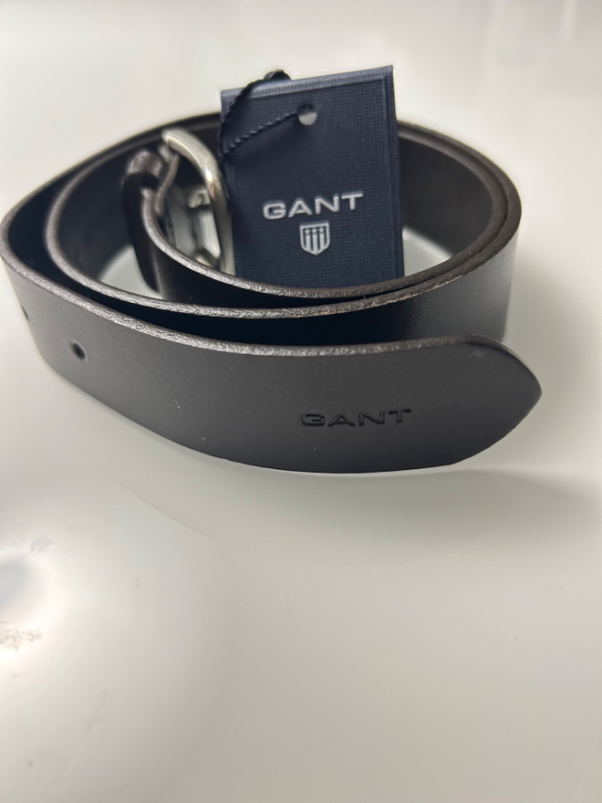 GANT nahkainen (nuorten) ruskea VYÖ pituus 65 cm,UUSI