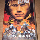 RITARIN TARINA HE WILL ROCK YOU 2001 VHS SEIKKAILU - pikkukuva 1