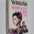 Victoria Holt : Kohtalon naamiohuvit - pikkukuva 1