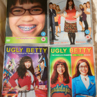 UGLY BETTY 1 - 4 ja FINAL DVD - pikkukuva 5