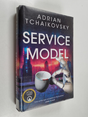 Adrian Tchaikovsky : Service model