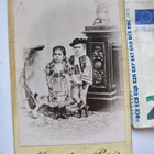 VANHA CDV Valokuva Lilliputit Kääpiöt Kansallispuku 1890-l - pikkukuva 1