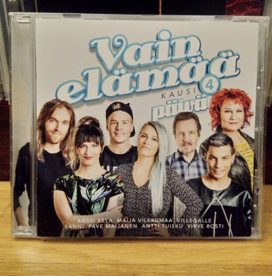 Vain elämää kausi 4 CD (päivä)