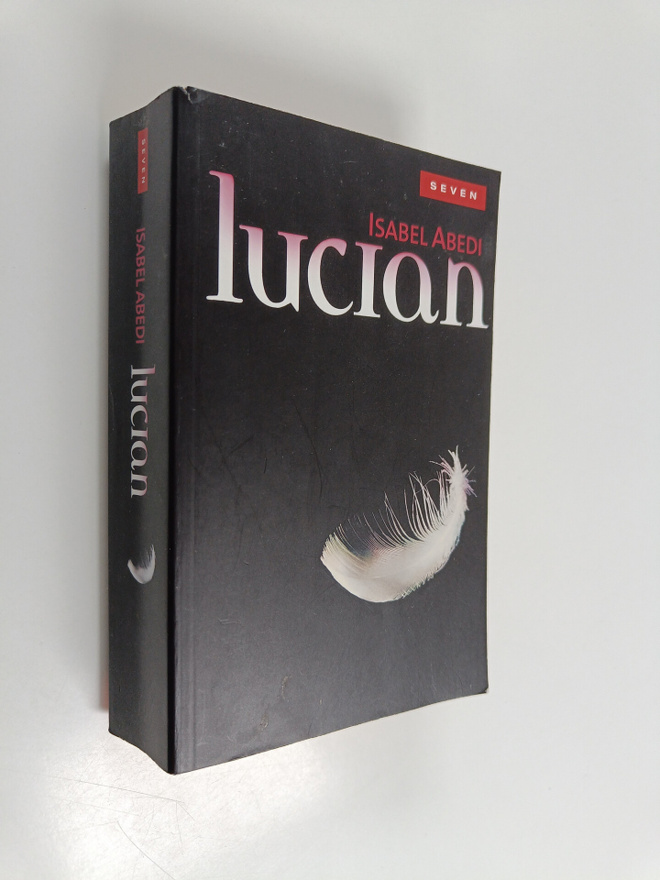 Isabel Abedi : Lucian