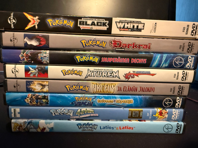 Pokemon dvd elokuva setti ( 9 elokuvaa )