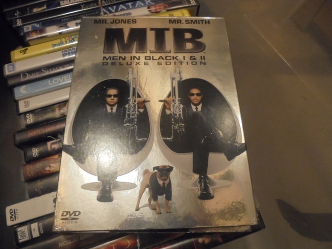 DVD Miehet mustissa 1/ 2