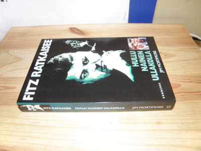 Jim Mortimore Fitz ratkaisee Hullu nainen ullakolla (nid.)