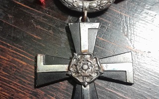 Militaria, kunnia mitalit