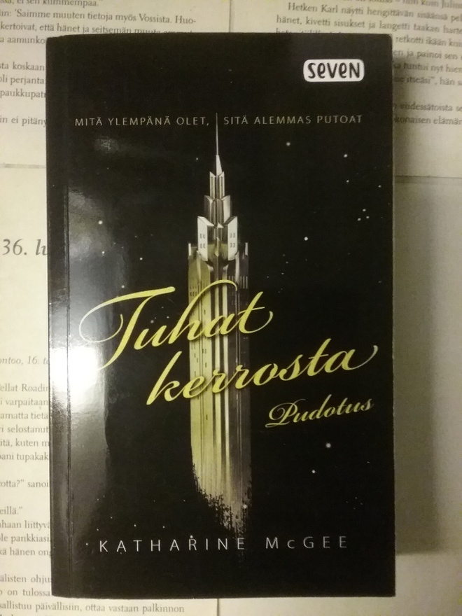 Katharine McGee - Tuhat kerrosta: Pudotus (pokkari)