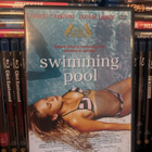 Swimming pool (2003) Francois ozo - pikkukuva 1