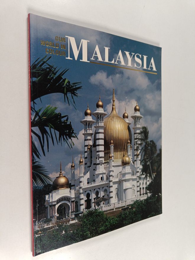 R. Ian Lloyd ym. : Our World in Colour : Malaysia