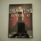 Revenge complete first season DVD muoveissa - pikkukuva 1