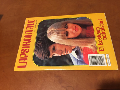 LAPSIKOHTALO LEHTI 4/1990 HIENO