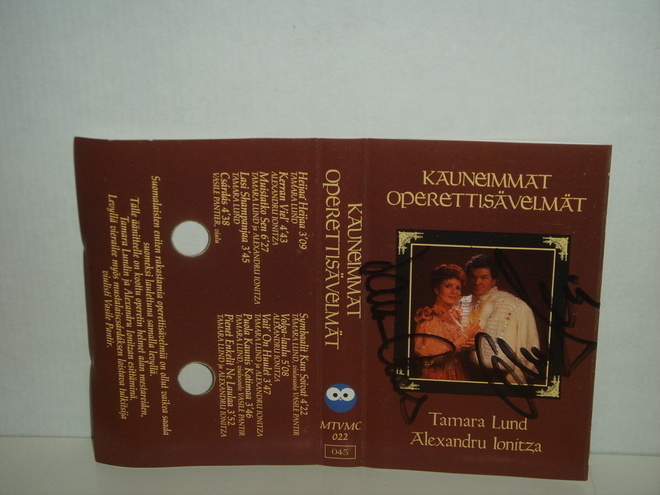 Tamara Lund & Alexandru Lonitza C-kasetti NIMMARIT
