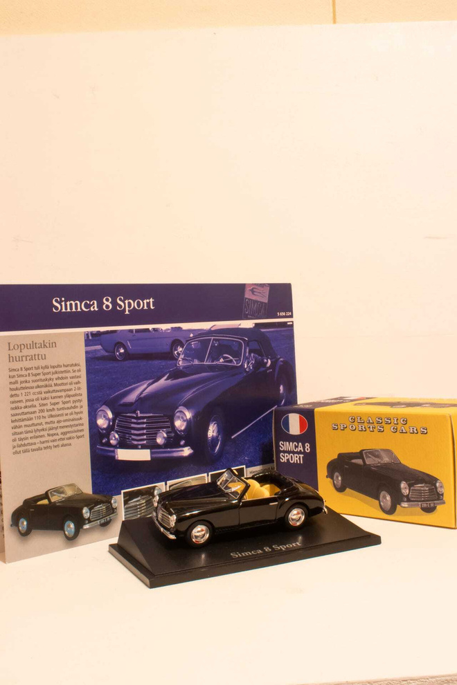 Simca 8 Sport 1:43 Pienoismalli