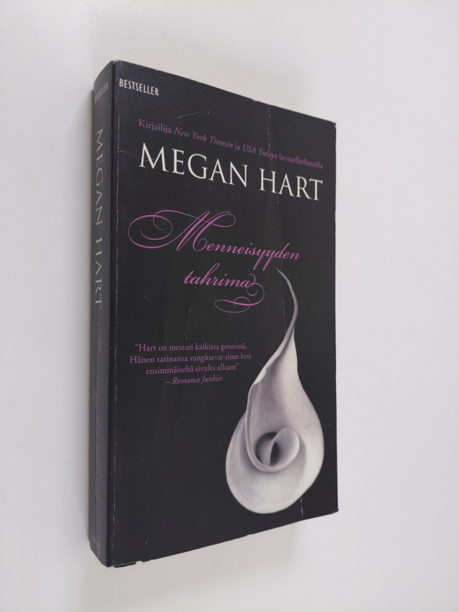 Megan Hart : Menneisyyden tahrima