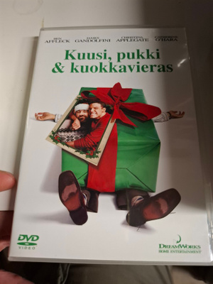 Kuusi, Pukki ja kuokkavieras