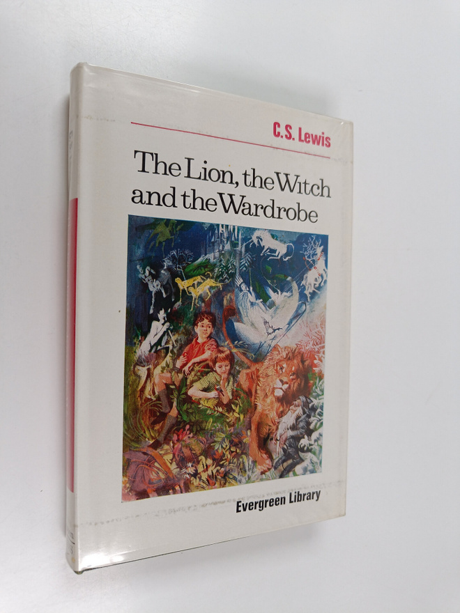 C. S. Lewis : The lion, the witch and the wardrobe