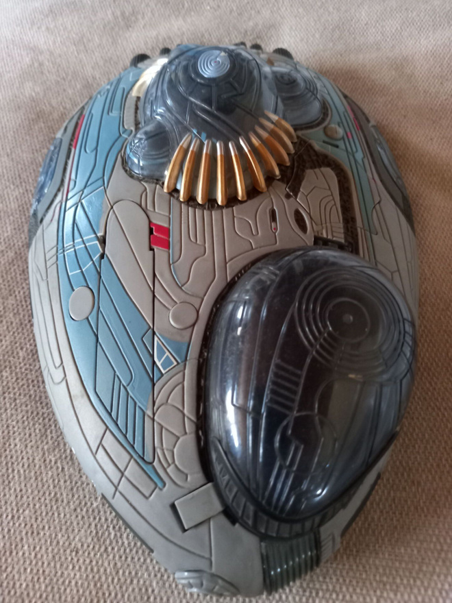 AVARUUSALUS vintage Lost in Space 1990-luvulta