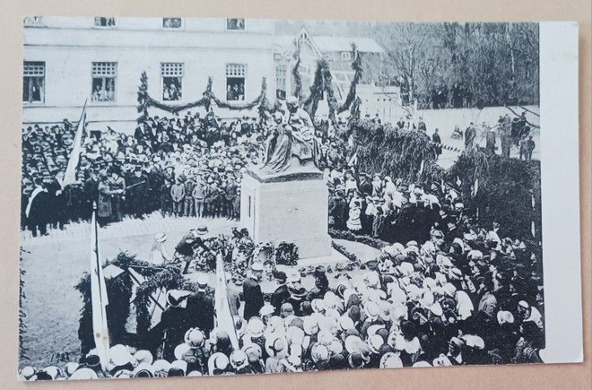 Vaasa, Topeliuksen patsaan paljastustilaisuus p. 1916 + sens