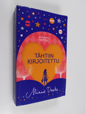 Minnie Darke : Tähtiin kirjoitettu