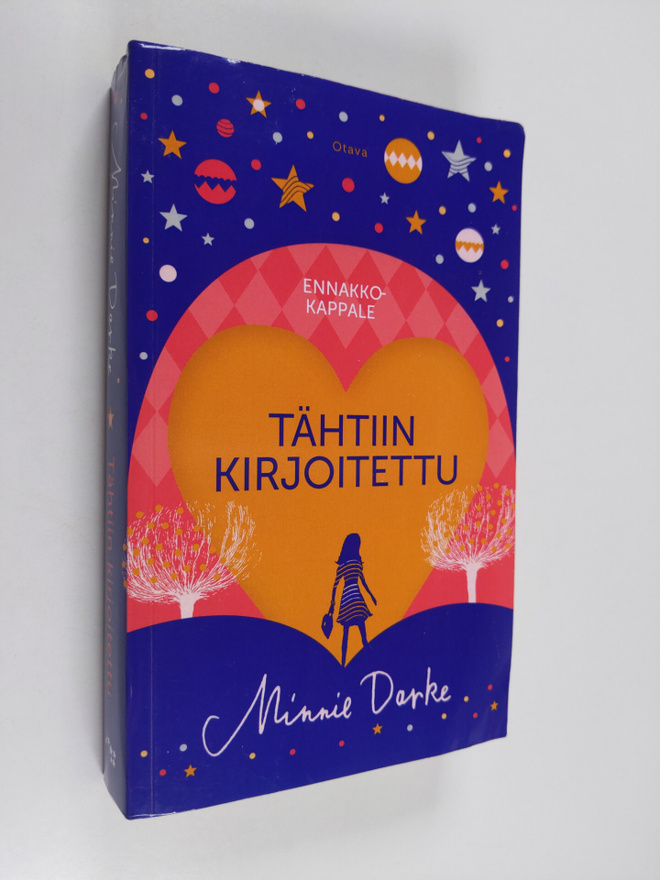 Minnie Darke : Tähtiin kirjoitettu
