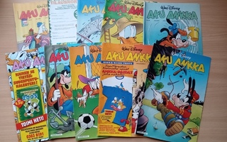 Aku Ankka lehtiä v. 2004
