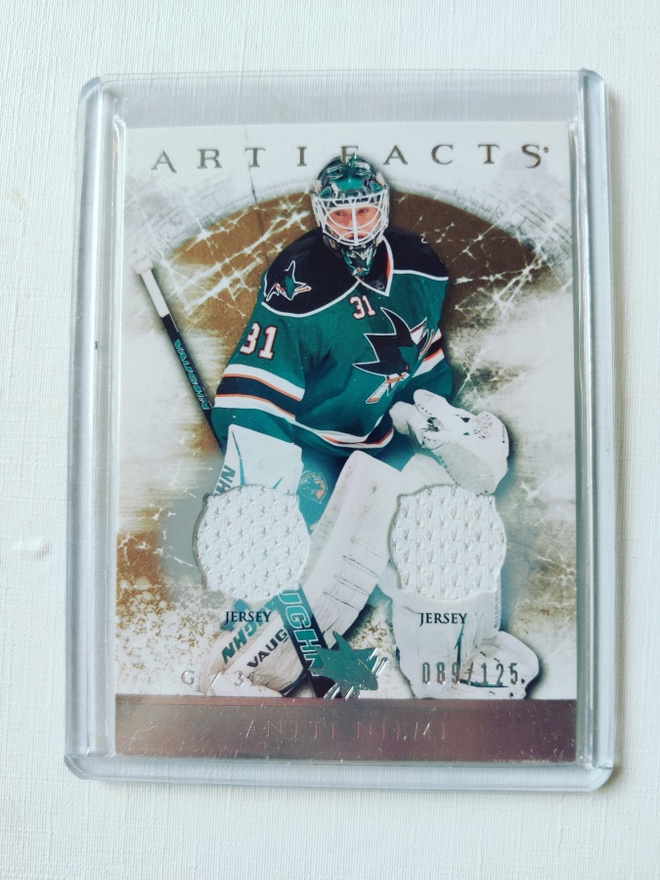 Antti Niemi - 12-13 Artifacts Jersey /125