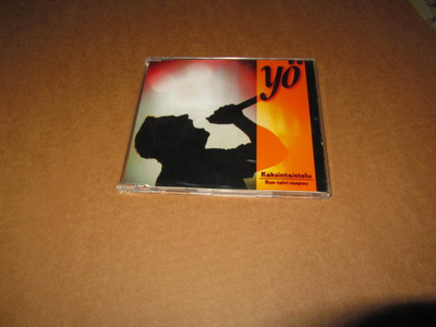 YÖ CDS Kaksintaistelu+1 v.2002 UUSI