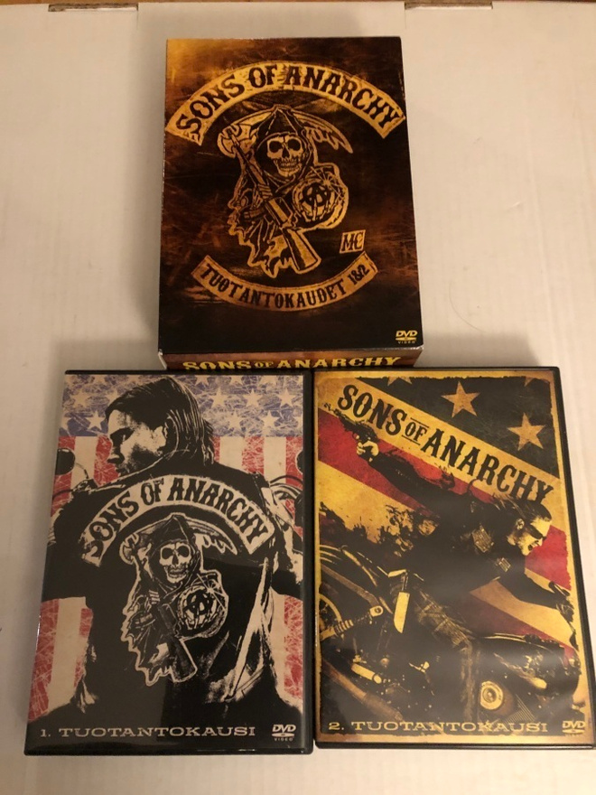 Sons of Anarchy Tuotantokaudet 1 & 2